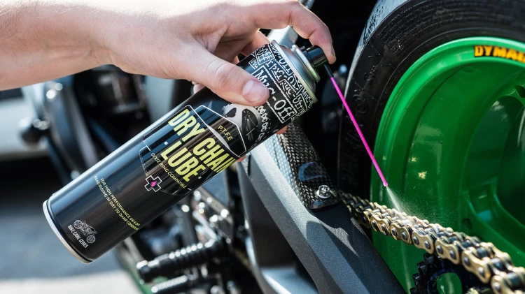 Smar do łańcucha Muc-Off Dry Chain Lube 400ml