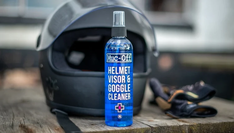 Środek do czyszczenia wizjerów Muc-Off Visor, Lens & Goggle Cleaner 250ml