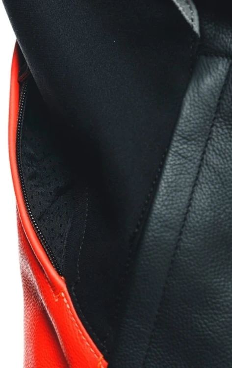 Kurtka skórzana Dainese RACING 4 BLK-RED#4.jpg