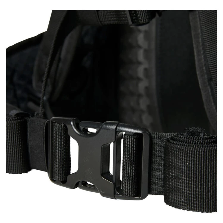 PLECAK FOX UTILITY 18L HYDRATION PACK BLACK#2.jpg