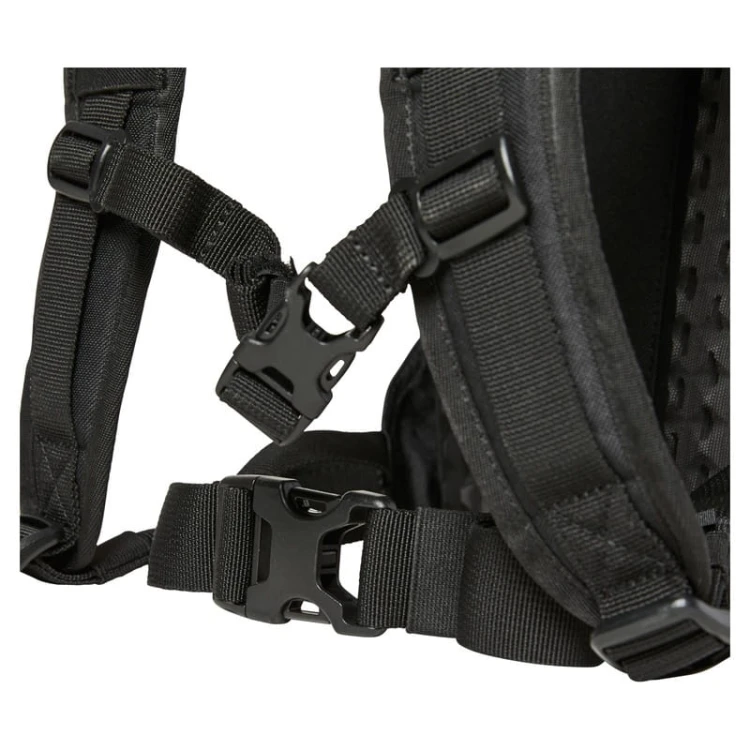 PLECAK FOX UTILITY 6L HYDRATION PACK BLACK#2.jpg