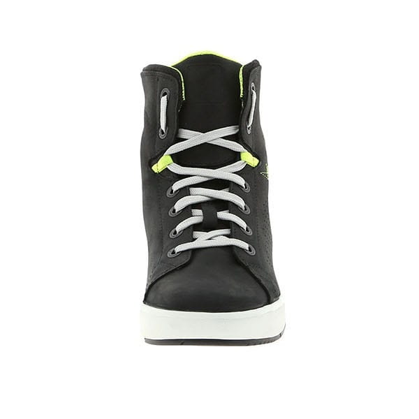 BUTY FORMA SWIFT FLOW BLACK-WHITE#3.jpg