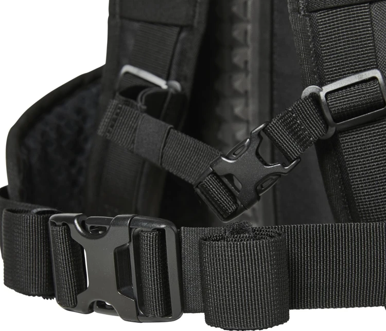 PLECAK FOX UTILITY 10L HYDRATION PACK BLACK #2.jpg