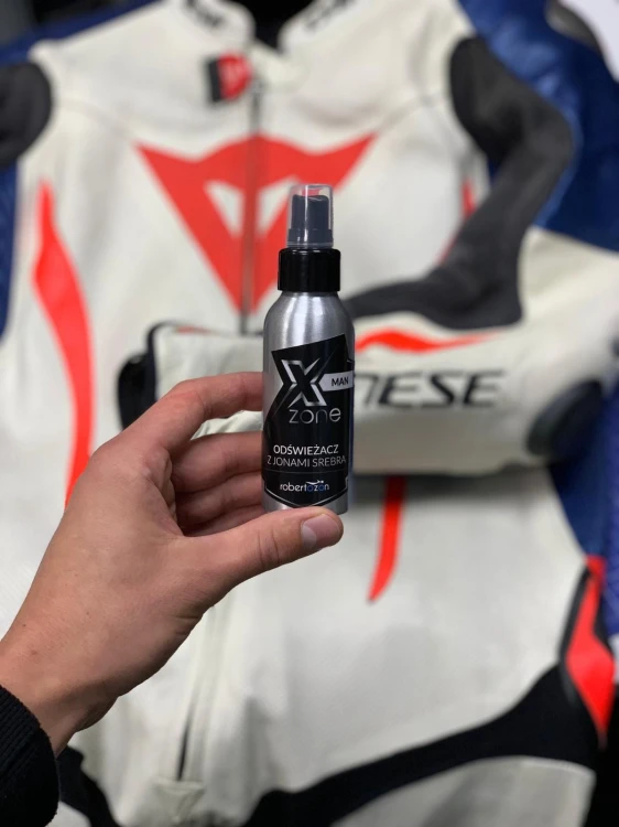 Odświeżacz z Jonami Srebra Xzone Man 100ml #2.jpg
