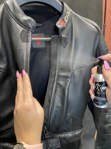 Odświeżacz z Jonami Srebra Xzone Man 100ml #1.jpg