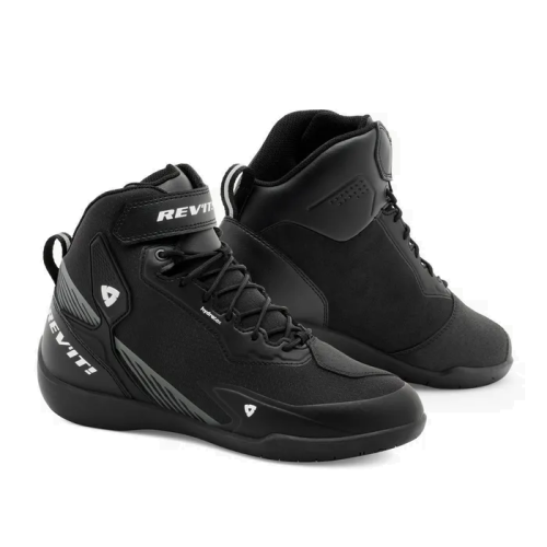 g-force 2 H2O Lady black white.png