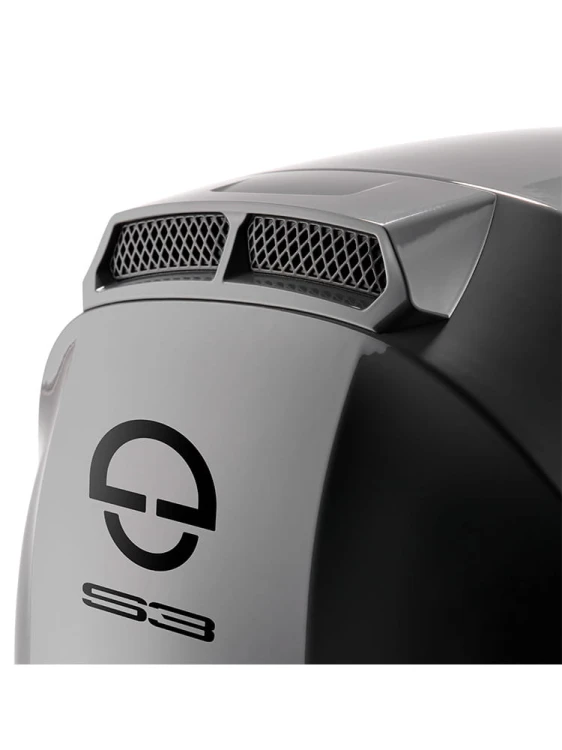pol_pl_Kask-integralny-Schuberth-S3-szary-176353_3.jpg
