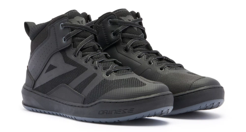 suburb-air-shoes-black-black.png