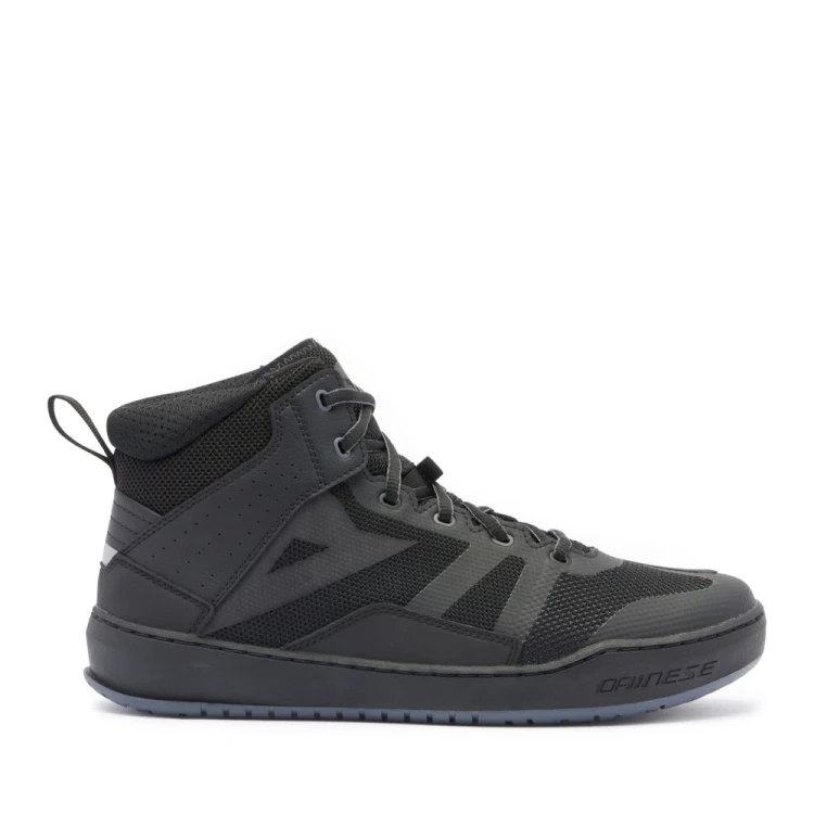 suburb-air-shoes-black-black1.png