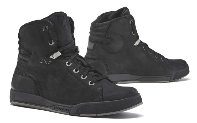 BUTY FORMA SWIFT DRY BLACK.png