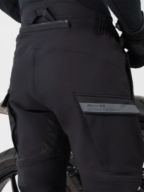 shima_Akira_pants_Black_Men_600x800_6-1-480x639.webp