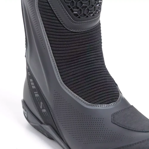Buty Dainese Freeland 2 GTX Black 5.webp
