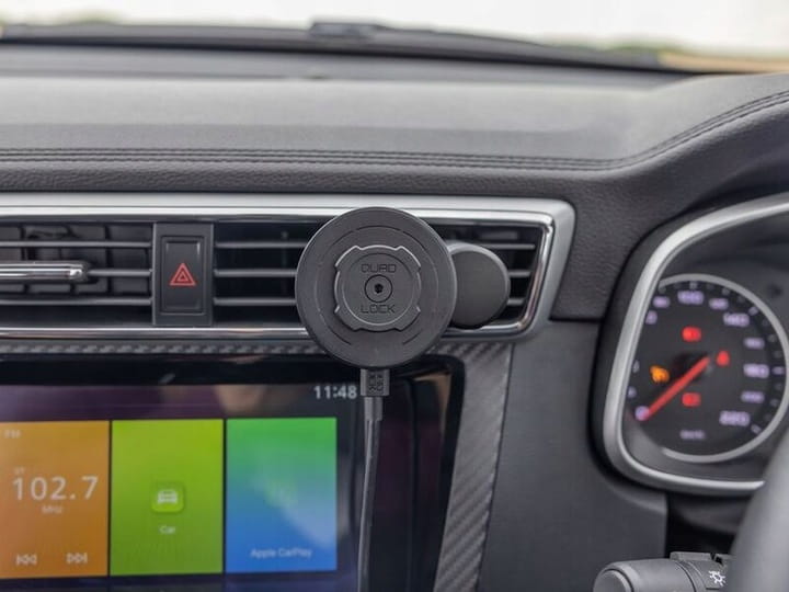 Uchwyt do samochodu Quad Lock Vent Car Mount 3.jpg