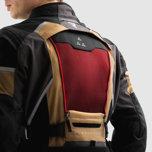 KURTKA TEKSTYLNA REBELHORN HARDY 3.0 DESERT GREY RED  5.jpg