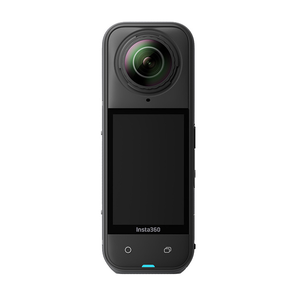 Kamera Insta360 X5 5.jpg