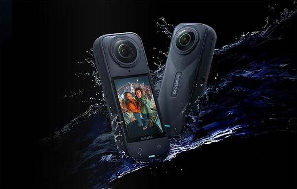 Kamera Insta360 X5 11.jpg