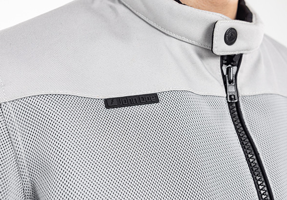 Kurtka John Doe Aero Mesh Artic White 8.jpg