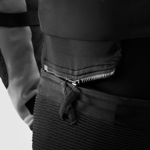 JEANSY REBELHORN FASTER BLACK 4.jpg