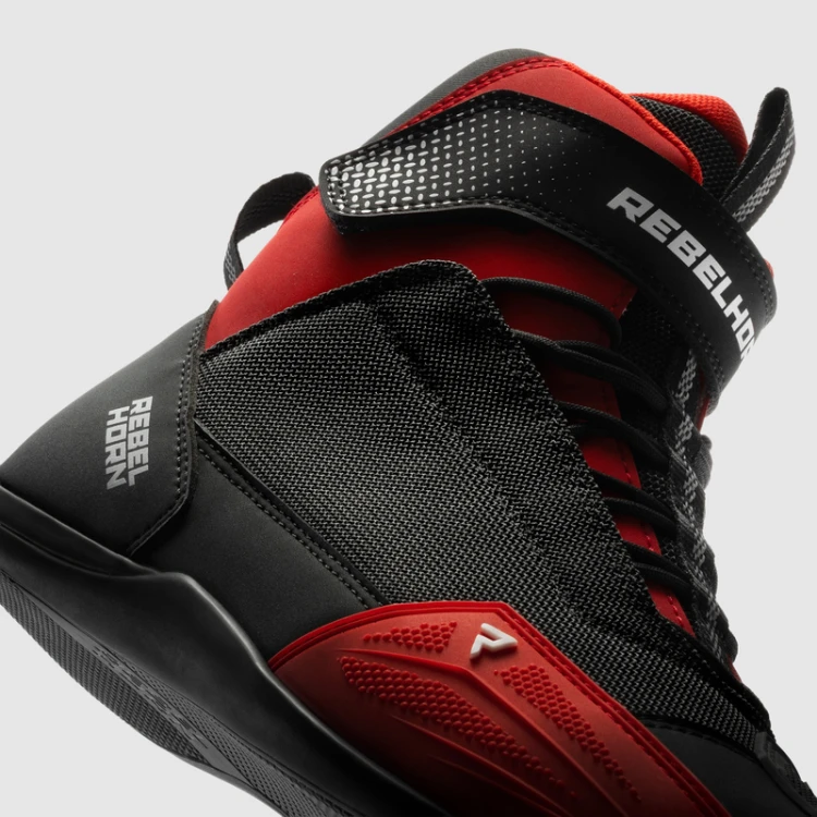 REBELHORN SWIFT BLACK RED BUTY MOTOCYKLOWE KRÓTKIE