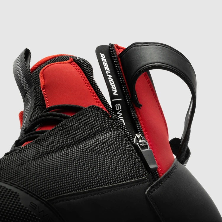 REBELHORN SWIFT BLACK RED BUTY MOTOCYKLOWE KRÓTKIE