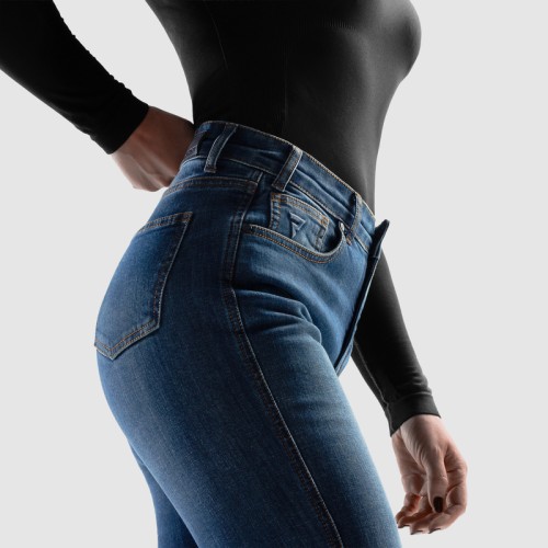 JEANSY REBELHORN CLASSIC MONO BLUE LADY 3.jpg