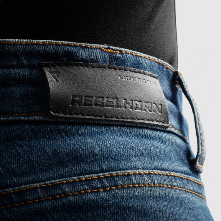 JEANSY REBELHORN CLASSIC MONO BLUE LADY 8.jpg