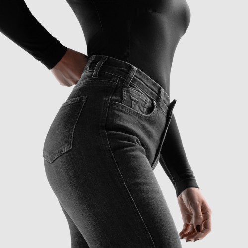 JEANSY REBELHORN CLASSIC MONO BLACK LADY 7.jpg