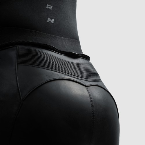 SPODNIE SKÓRZANE REBELHORN DIVA BLACK 9.jpg