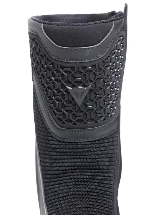 Buty Dainese Freeland 2 # GTX Black 4.jpg