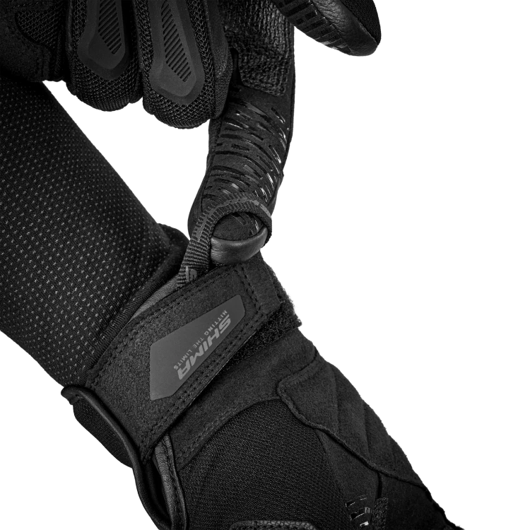 Rękawice Shima BLAZE 3.0 MEN BLK  5.png