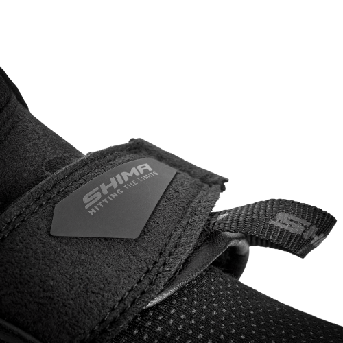 Rękawice Shima BLAZE 3.0 MEN BLK  15.png