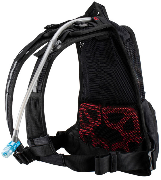 PLECAK LEATT MOTO RACE 1.5 HF BLACK2.jpg