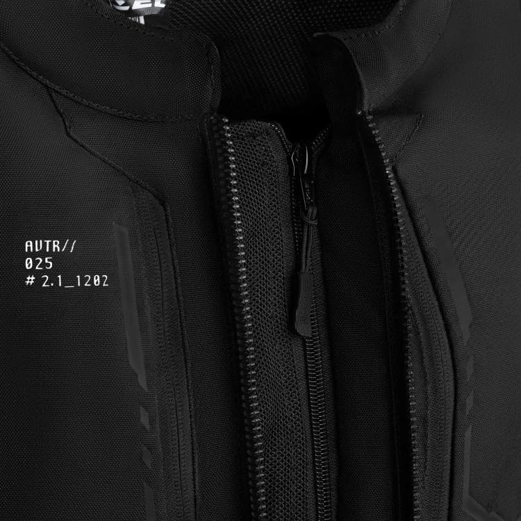 AVATAR-III-BLACK-detal-12.jpg