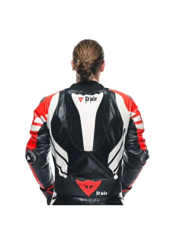 pol_pl_Kombinezon-motocyklowy-jednoczesciowy-Dainese-Mugello-3-D-Air-R-z-poduszka-powietrzna-wersja-perforowana-czarno-czerwono-bialy-195045_10.jpg
