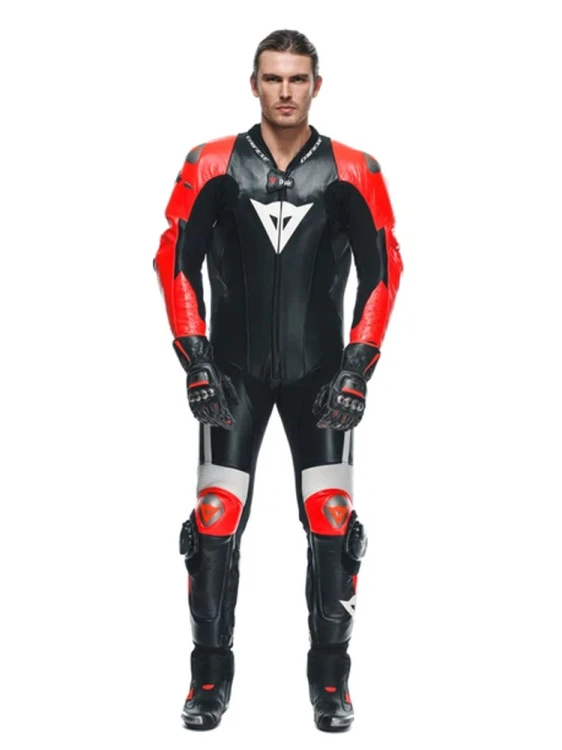 pol_pl_Kombinezon-motocyklowy-jednoczesciowy-Dainese-Mugello-3-D-Air-R-z-poduszka-powietrzna-wersja-perforowana-czarno-czerwono-bialy-195045_3.jpg