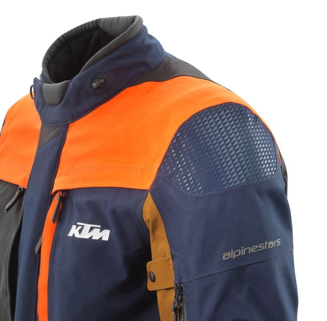 pho_pw_det_482250_3pw23000210x_vast_gore_tex_jacket_detail_1_street_equipment__sall__awsg__v1.jpg.webp