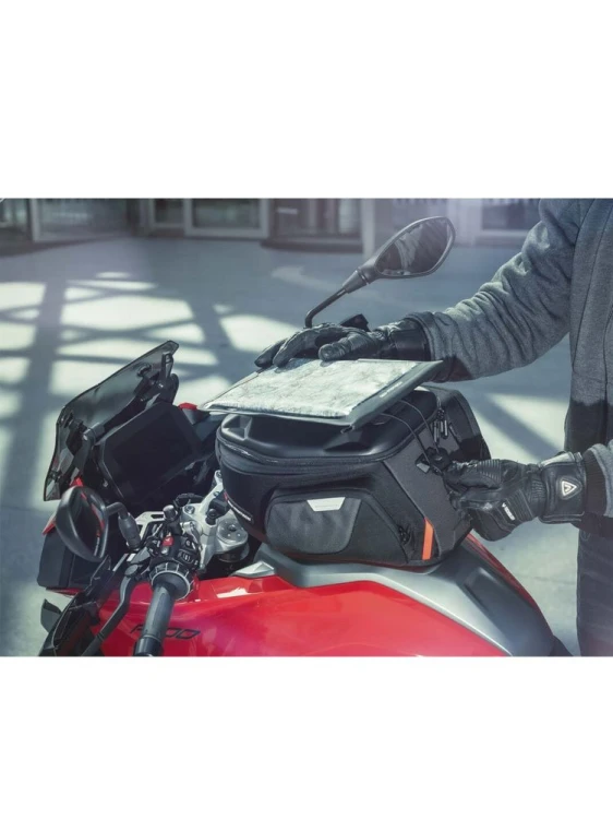 SW-MOTECH POKROWIEC NA TABLET DO TANKBAGU PRO4.jpg