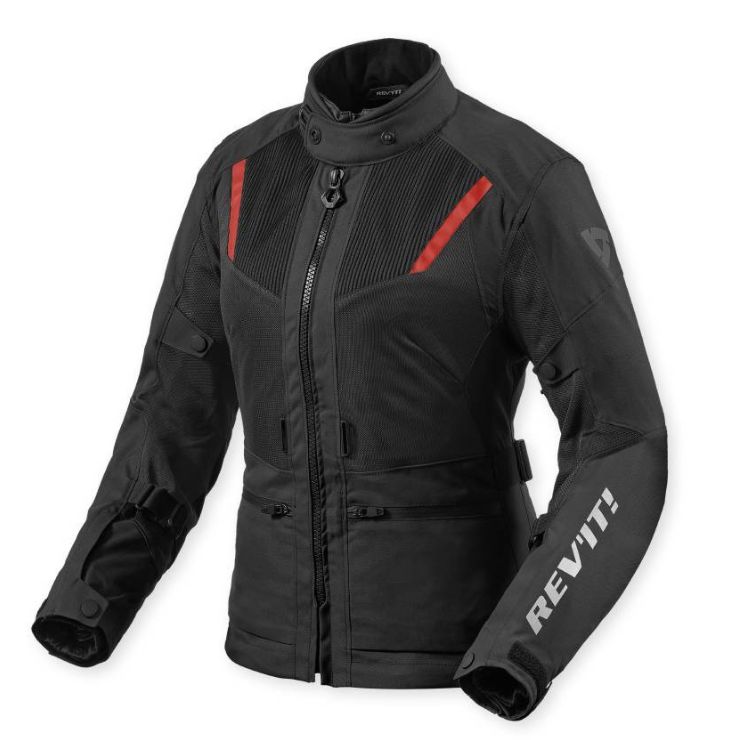 REVIT LEVANTE LADY.jpg